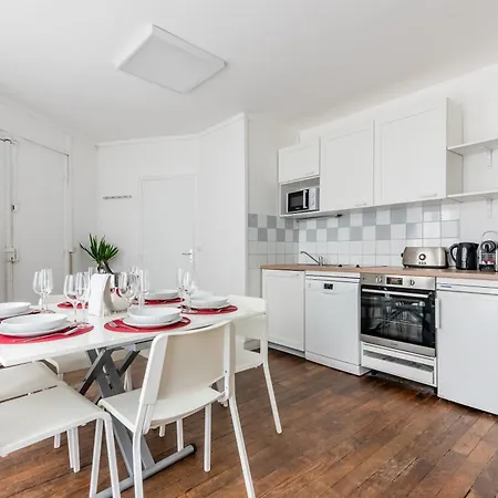 Loft Magenta Blue Apartment Paris