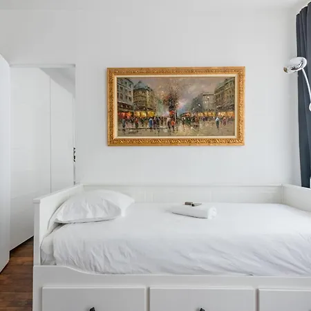 Loft Magenta Blue Appartamento