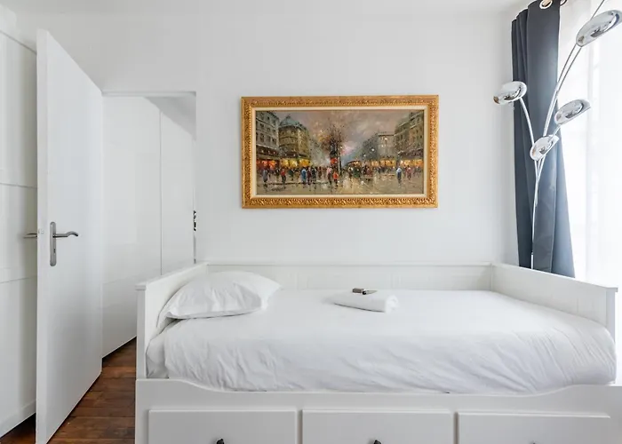 Loft Magenta Blue Lägenhet